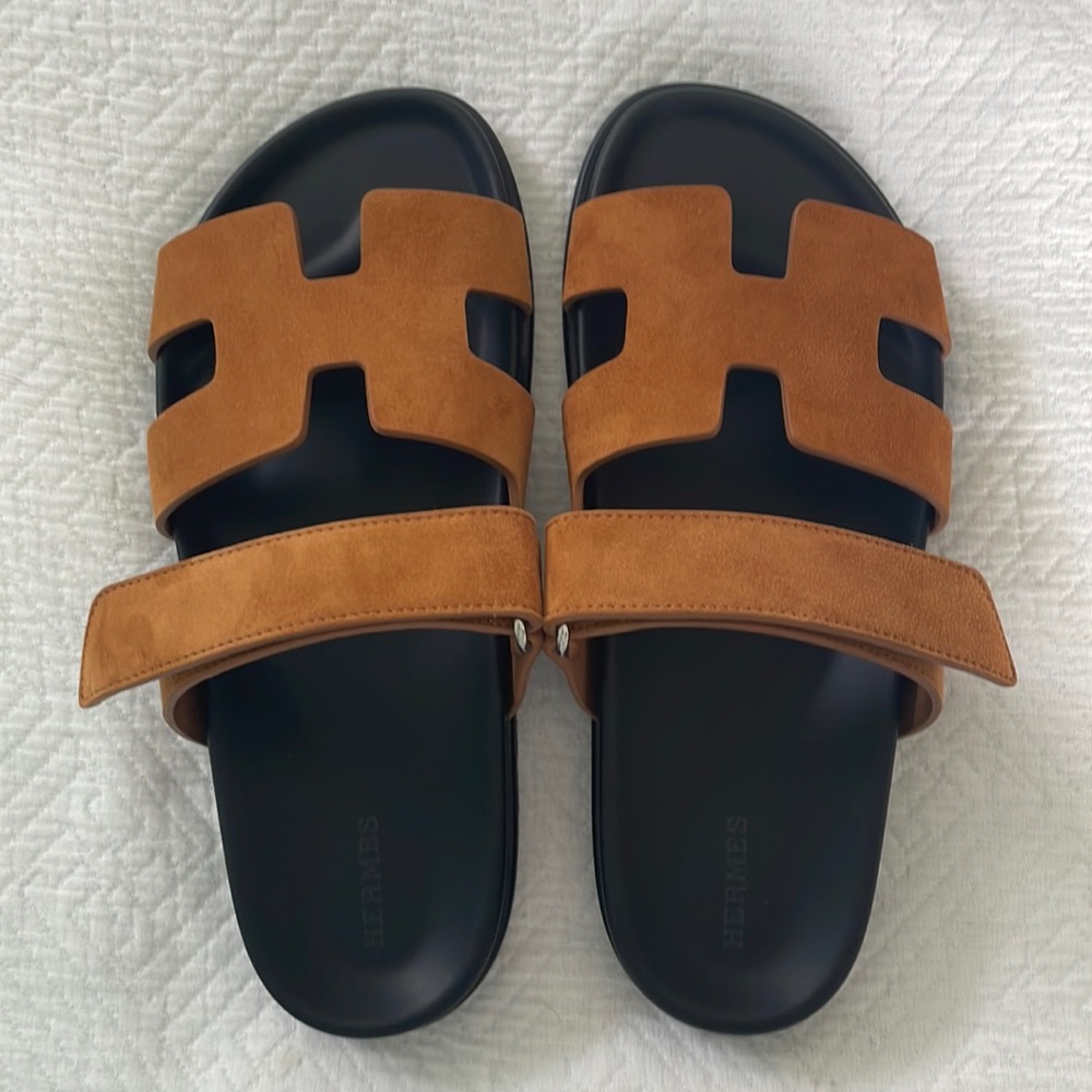 Brand new Hermes Chypre Sandals women’s size 39, Naturel suede NWT